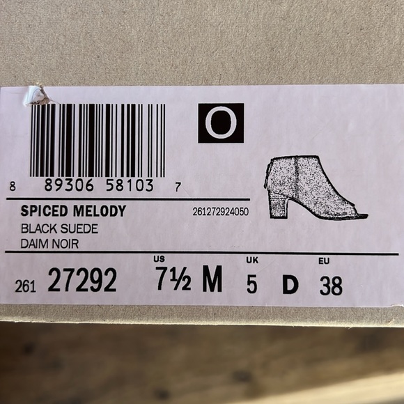 Clarks cushion plus open-toed booties - Picture 7 of 7